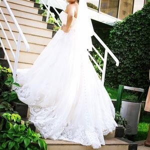 Beautiful wedding dress ❤️